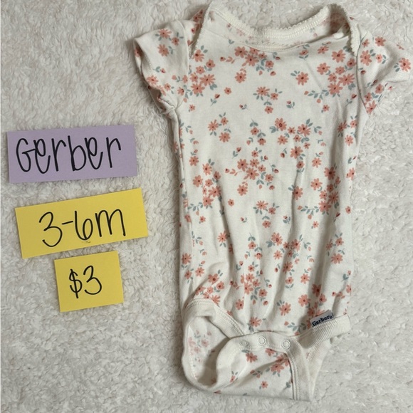NWOT Gerber Peaches & Cream Infant Onesie Bodysuits, 3-6 Months, 2 pack - Picture 3 of 3